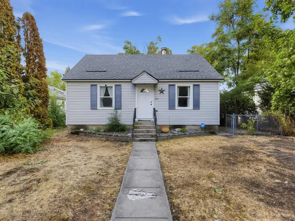 1911 E Sharp Ave, Spokane, WA 99202