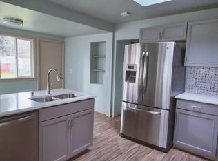 12816 Naomilawn Dr SW #A, Lakewood, WA 98498