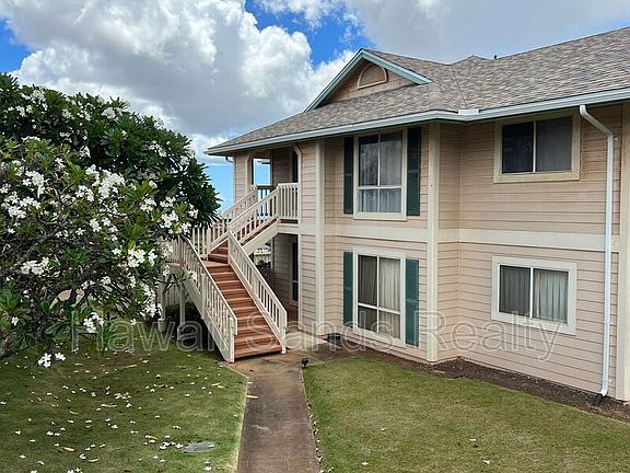 3rd image of 92-1206 Palahia St APT P201
