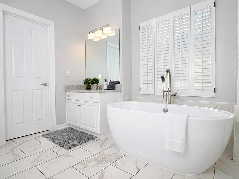 10301 Rougemont Ln — Photo 12