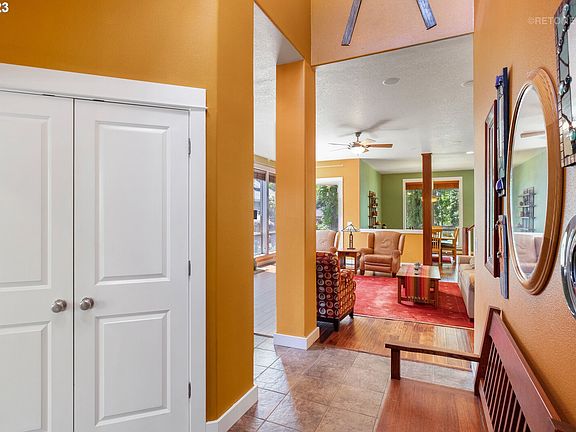 5th image of 1147 SE 63rd Ln