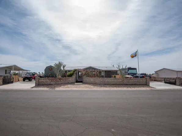10746 S Fortuna Palms Loop, Yuma, AZ 85367