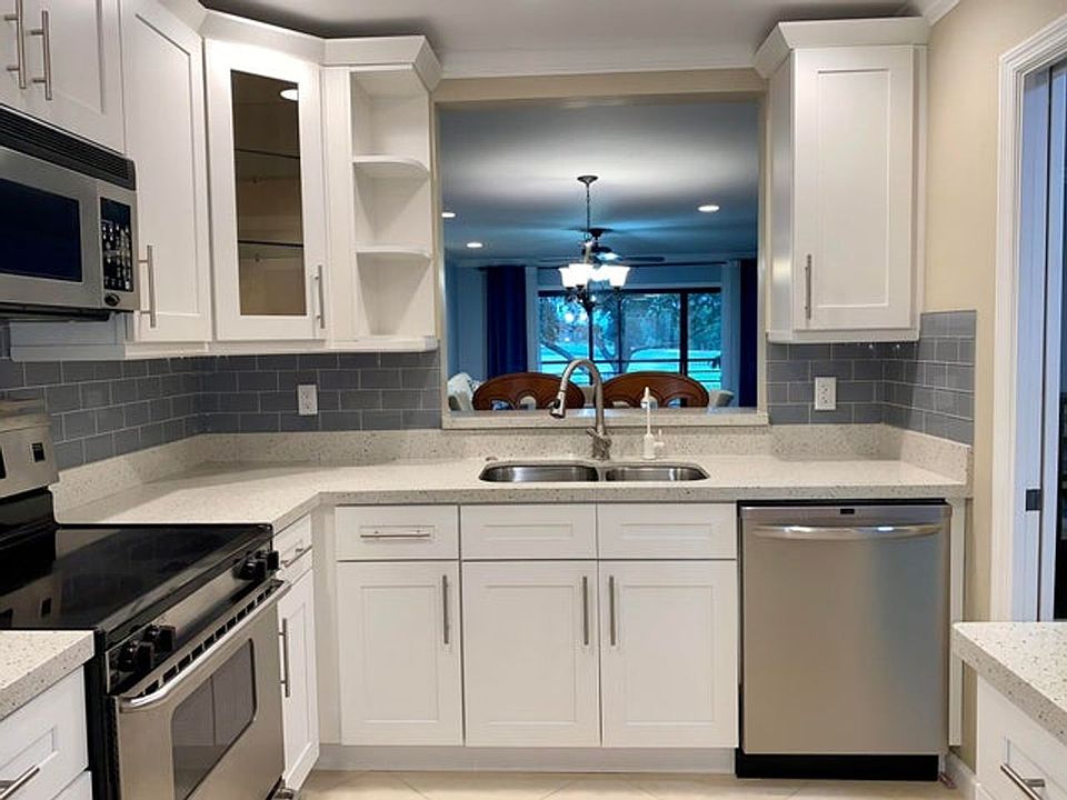 1st image of 2900 SW 22nd Cir #222F