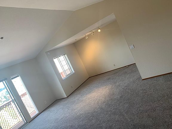 2nd image of 1025 San Luis Cir Unit 727
