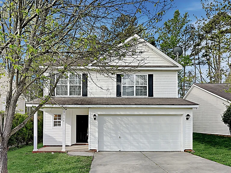 7316 Aragorn Ln — Photo 1