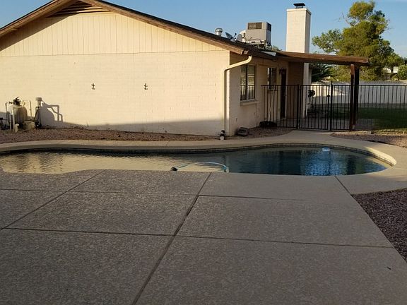 4th image of 705 N San Jose Cir