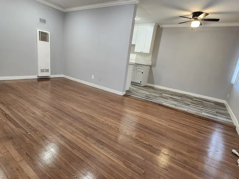 5179 Fountain Ave #8 — Photo 6