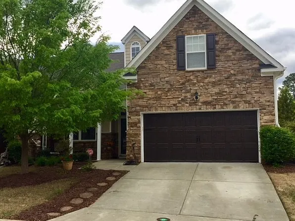 119 Honeycomb Ln, Morrisville, NC 27560