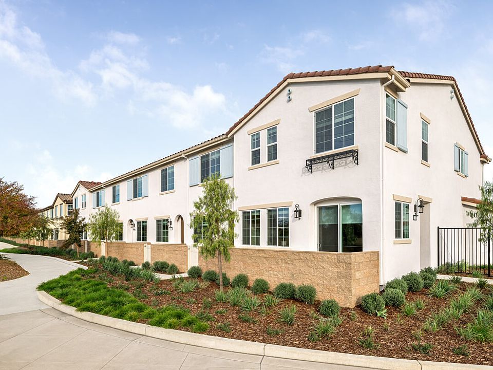 Tricon_Elk_Grove_Exteriors_Web-2