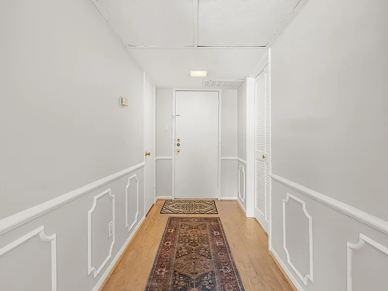 355 N Post Oak Ln #742 — Photo 7