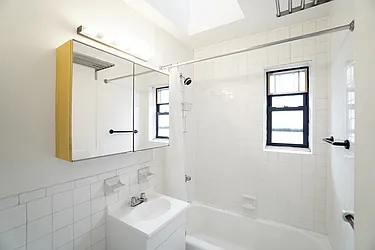 Rented by Renetta Real Estate