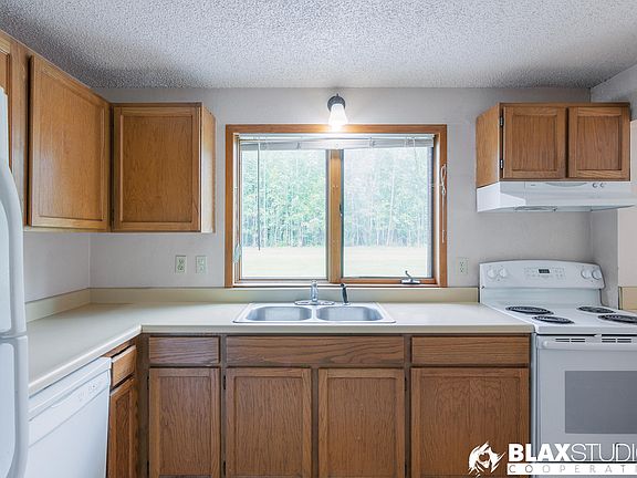 2nd image of 1164 Vasi Way