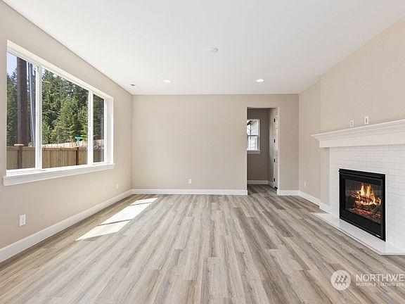 5th image of 1035 S 198th Court