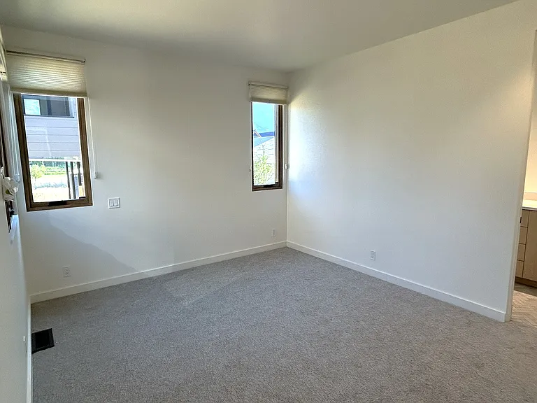 406 Stotts Mill Rd — Photo 7
