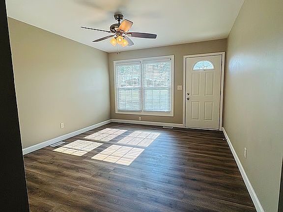 Living room 12x14