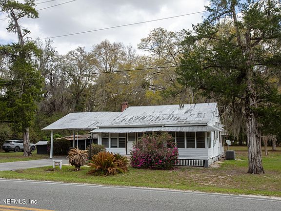4th image of 412 S COUNTY ROAD 21