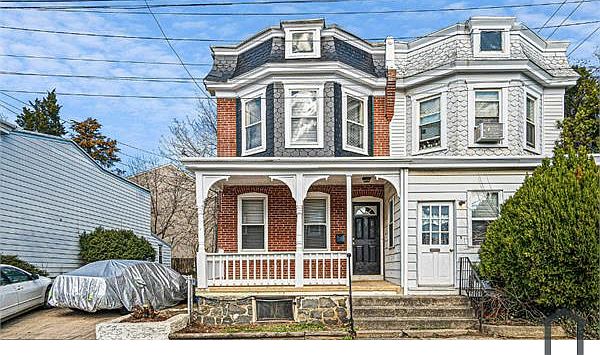 1st image of 2927 N West St