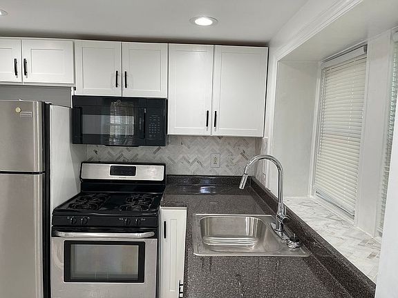 Small Updated Kitchen 