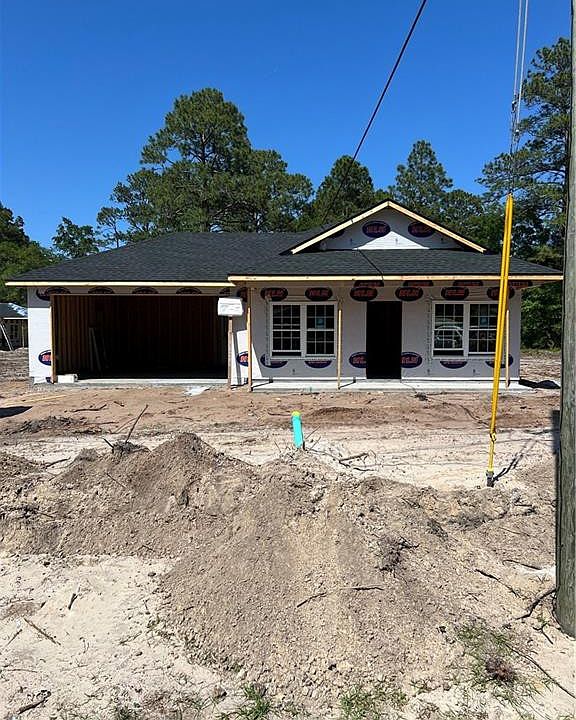 1st image of 1104 Pine St