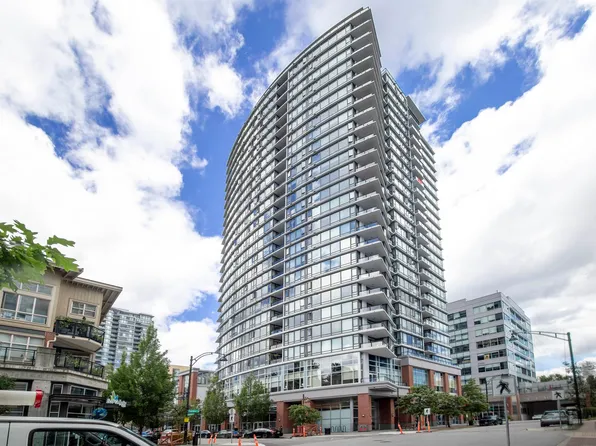 400 Capilano Rd #1503, Pt Moody, BC V3H 0E1