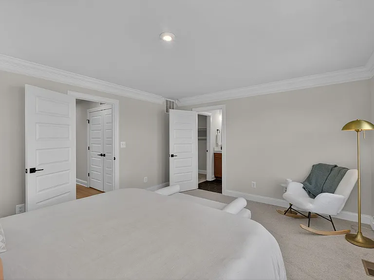 4026 Talen Ln — Photo 11