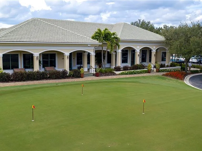 2925 Cypress Trace Cir #201 — Photo 33