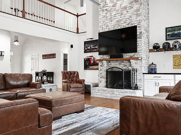 5th image of 3061 Palomino Pl