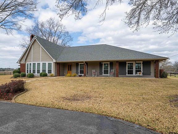 5th image of 839 Anderson County Rd #320