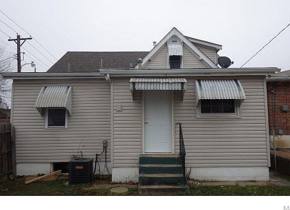 3rd image of 4531 Adkins Ave