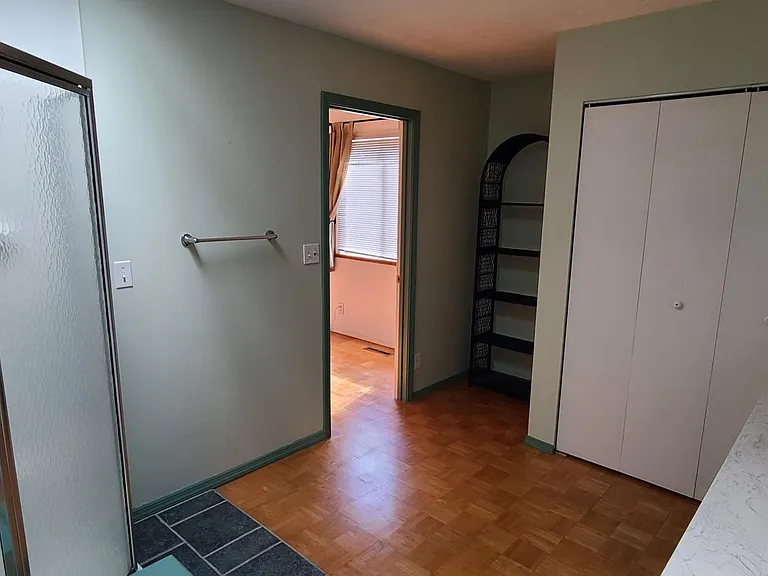 Master ensuite