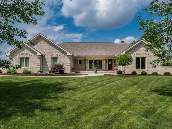 6875 Deer Trail Ave NE, Canton, OH 44721