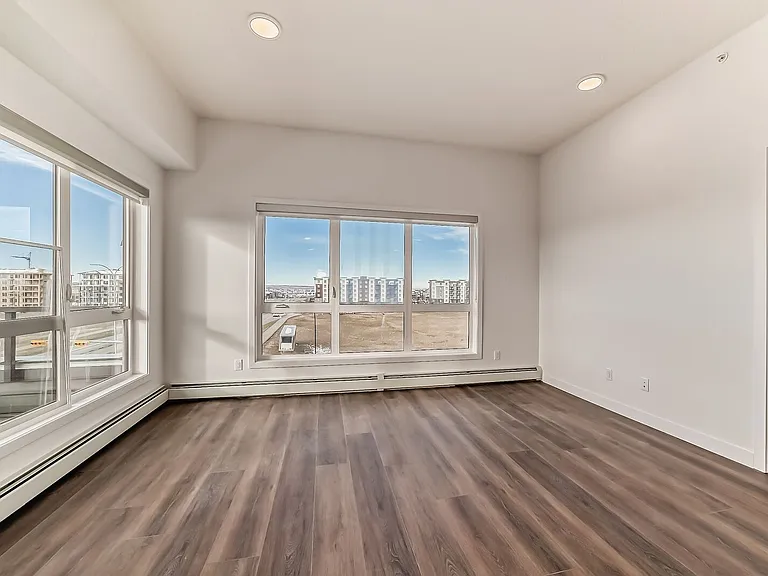 350 Livingston Cmn NE #3414 — Photo 5