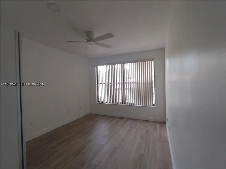 15509 Miami Lakeway N #102 — Photo 13