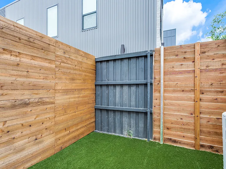 2702 Carroll Ave #104 — Photo 7