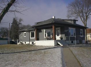 121 N 5th St, Pierce, NE 68767