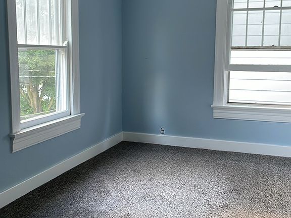 5th image of 265 Illinois Ave