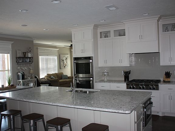 3rd image of 3475 Hudson Ln