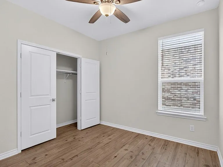 223 W Granite Shores Dr — Photo 7