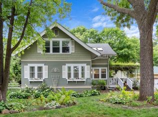 5685 Howards Point Rd, Shorewood, MN 55331