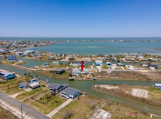126 Canvasback Ln #2, Rockport, TX 78382
