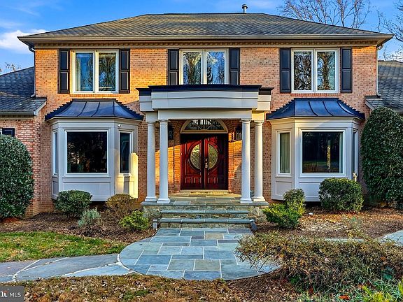 3rd image of 2007 Spring Branch Dr