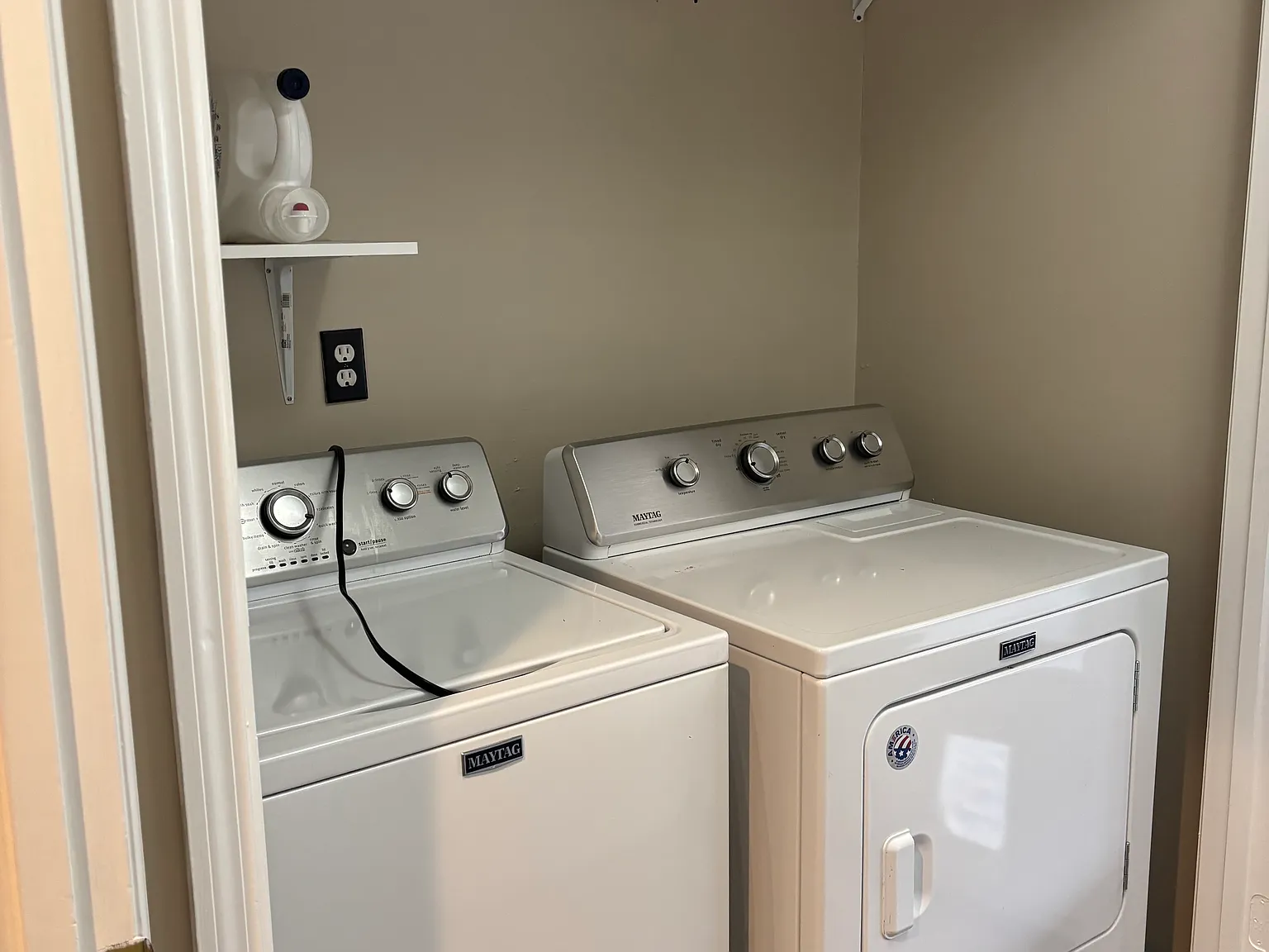 3 bed, 1280 sqft, $1,800 — Photo 4