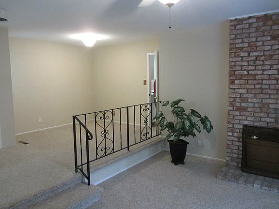 2nd image of 656 Sobrato Ct