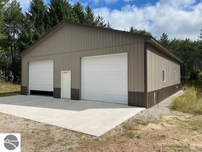 6208 Farrell Rd, Central Lake, MI, 49622