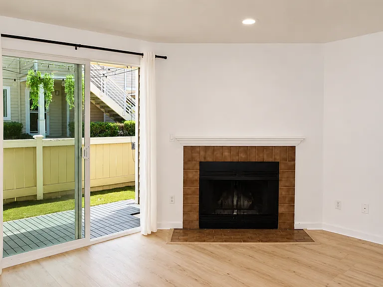 21301 52nd Ave W #B106 — Photo 2