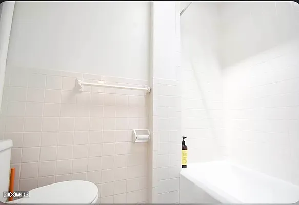 Rented by Douglas Elliman | media 2