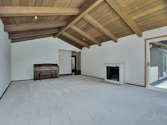 5th image of 123 Vineyard Ct
