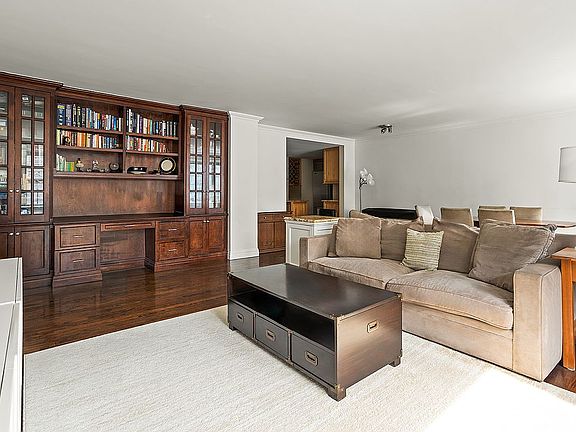 3rd image of 420 E 72nd St #10FG