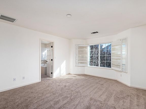 5th image of 5678 Old Westbury Way