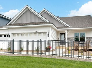 5191 Mustang Ct, Woodbury, MN 55129